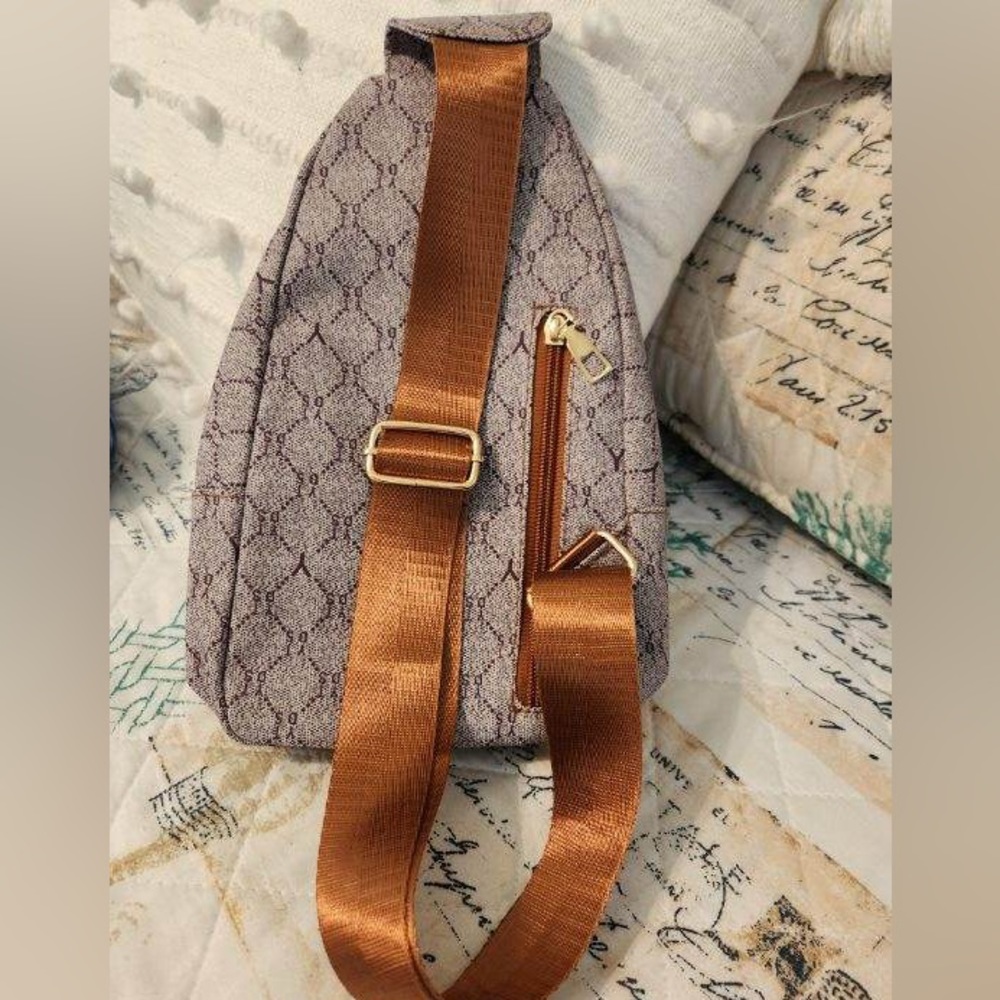 Side body satchel